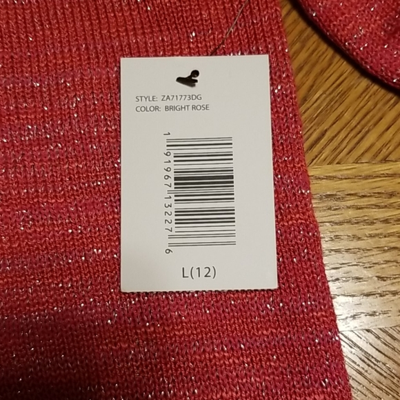 NWT DKNY Sweater - Picture 3 of 6